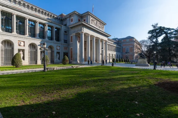 discover the location of the prado museum